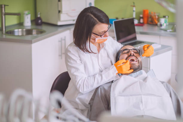 Best Tooth Infection Emergency Dentist  in Blue Jay, OH
